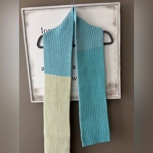 Vintage GAP Plush Tri Color Block Scarf NWOT. Turquoise Aqua and Celadon Green